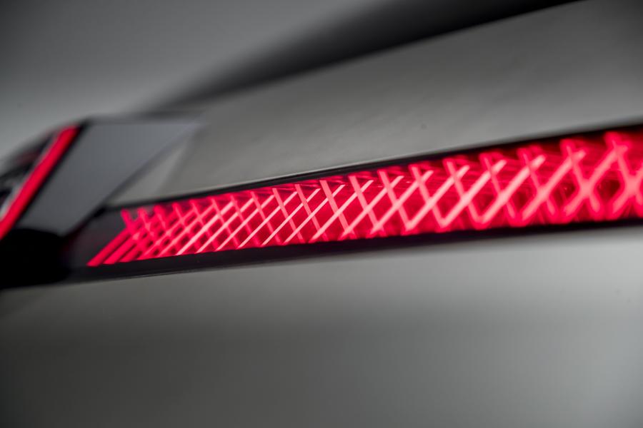 Детали экстерьера Renault Morphoz Concept 2020 года  (фото 122 из 192)